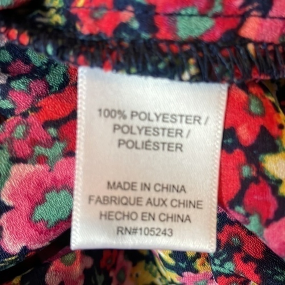 Bobeau top size 1X floral hundred percent polyester blouse - Picture 7 of 7